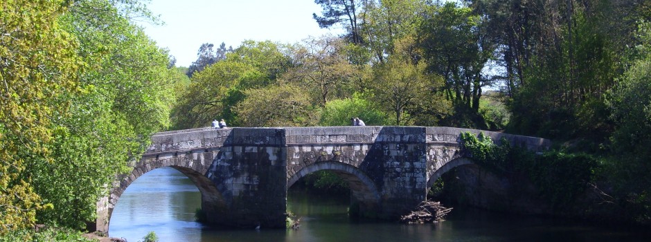 Brandomil (A Coruña). Puente Romano